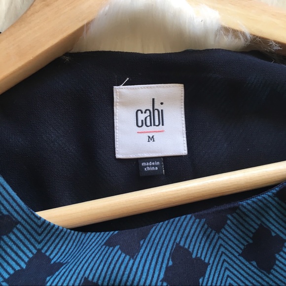 Cabi 3274 Foulard Split Back Top - Picture 4 of 7